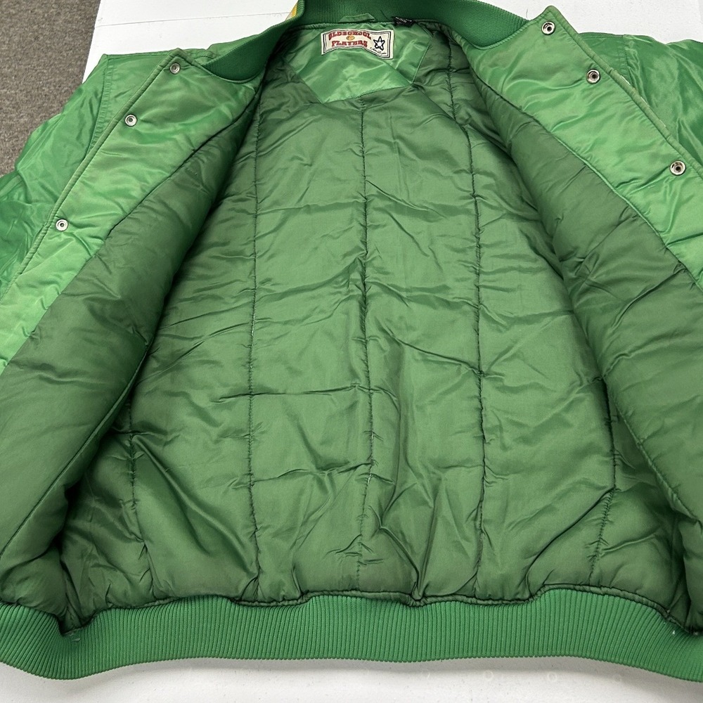 Boston Celtics Jacket Mens L Green Good Vintage Satin Bomber Spellout - Picture 10 of 11